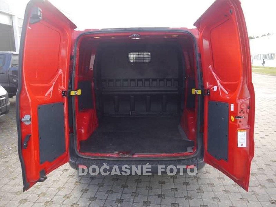 Ford Transit Custom 2.0TDCi Trend L2 6míst