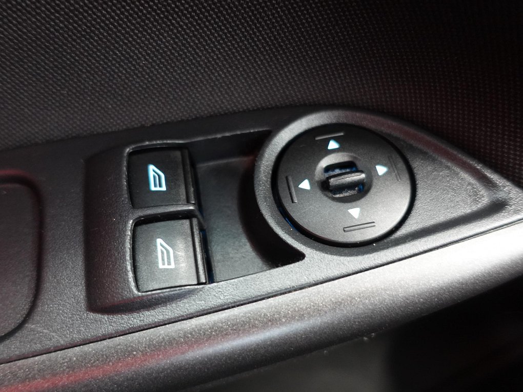 Ford Focus 1.6 Ti-VCT 
