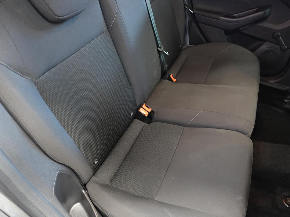 Ford Focus 1.6 Ti-VCT 