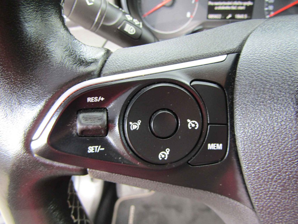 Opel Grandland X 1.2 T 