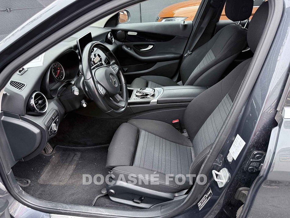 Mercedes-Benz Třída C 1.6 