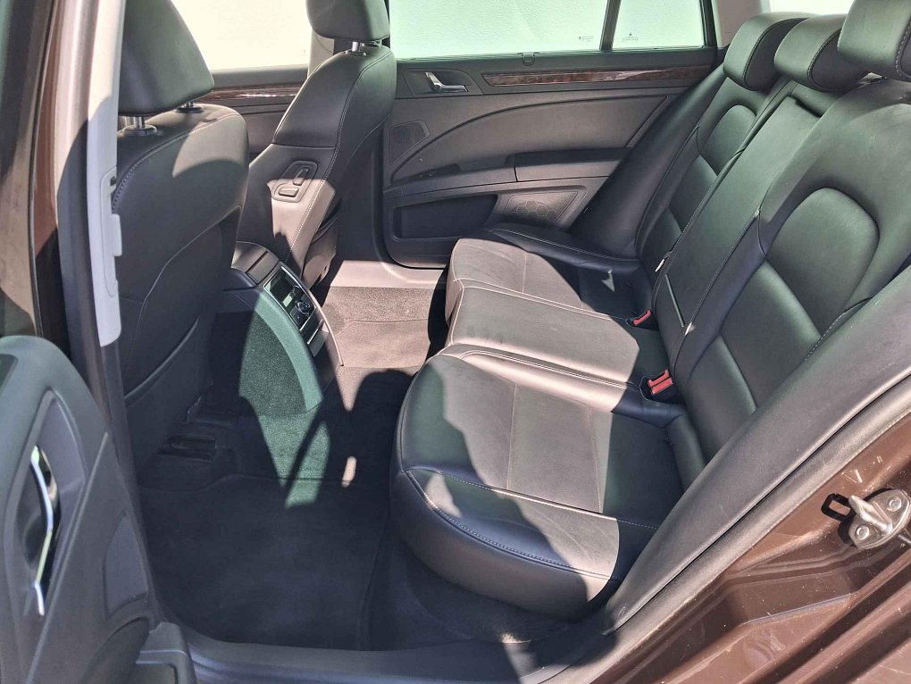 Škoda Superb II 1.6 TDi Elegance