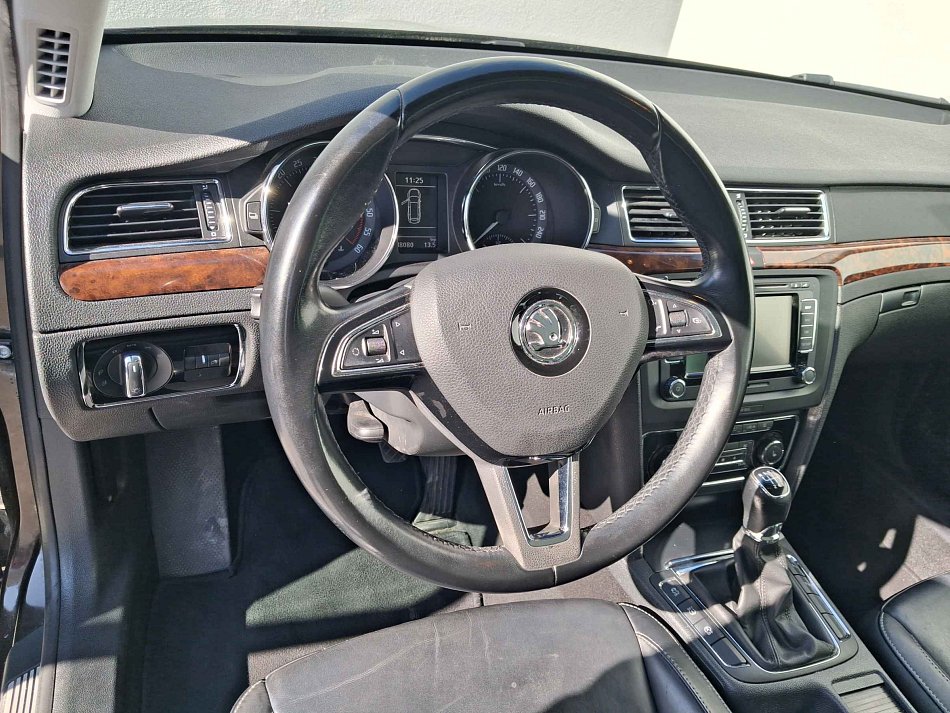 Škoda Superb II 1.6 TDi Elegance