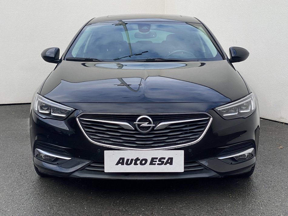 Opel Insignia 1.5T 