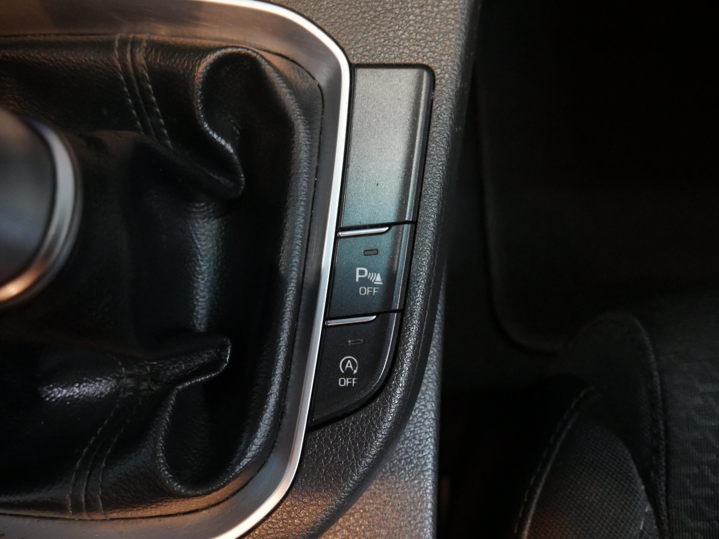 Hyundai i30, 2019 - pohled č. 17