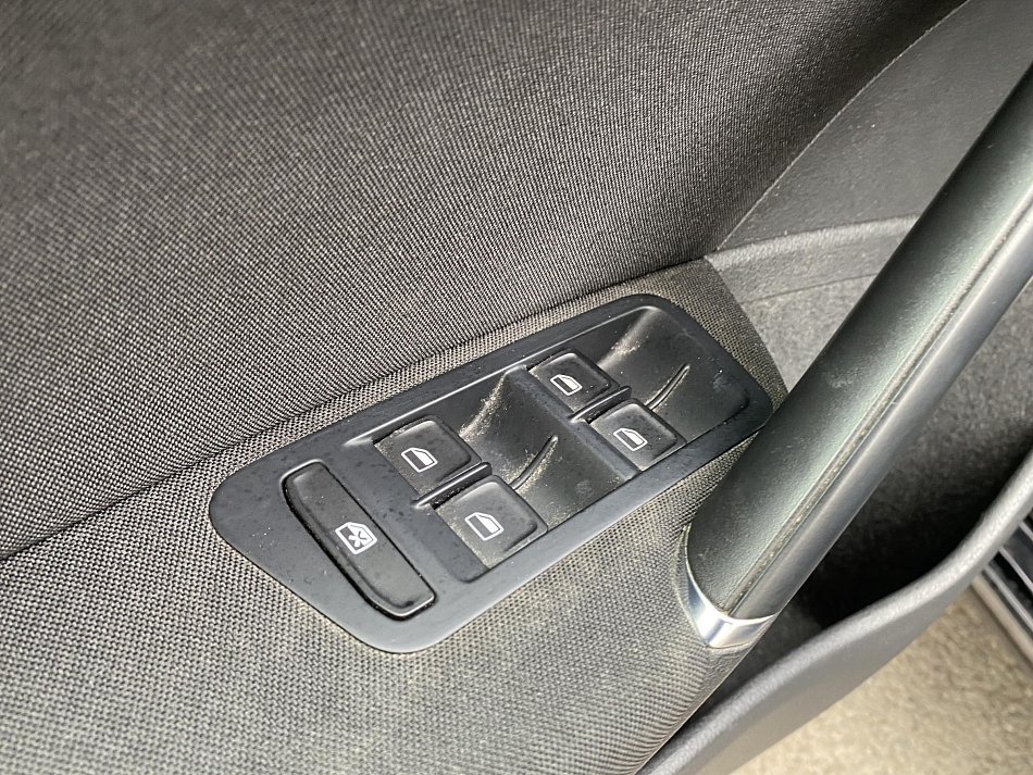 Volkswagen Golf 1.2 TSi Comfortline VII