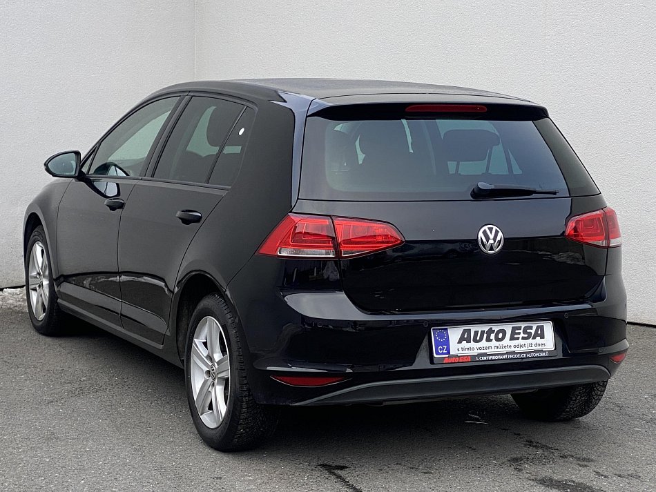 Volkswagen Golf 1.2 TSi Comfortline VII