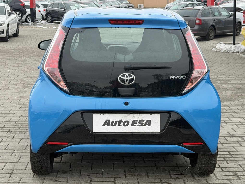 Toyota Aygo 1.0i 