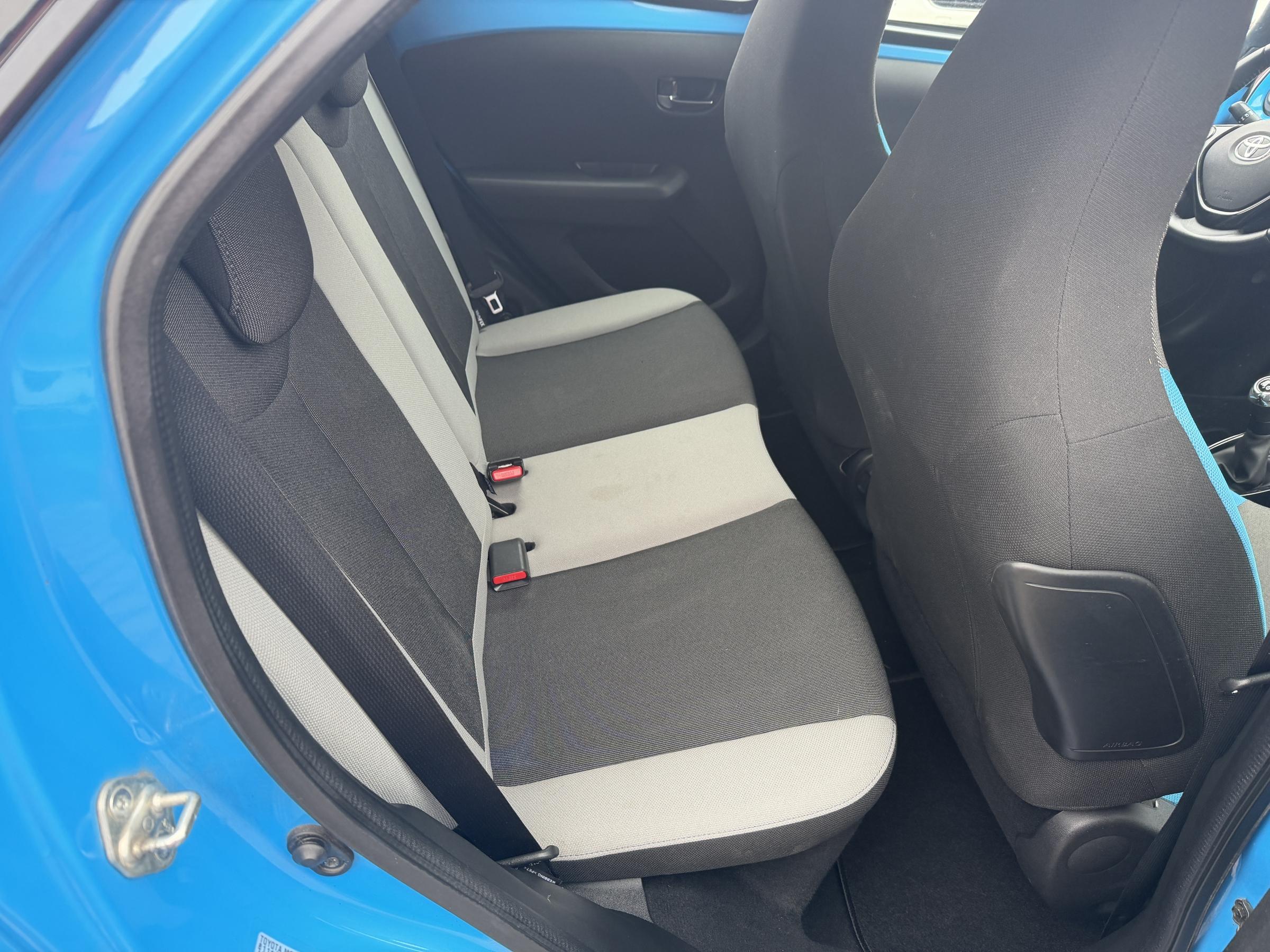 Toyota Aygo, 2016 - pohled č. 11