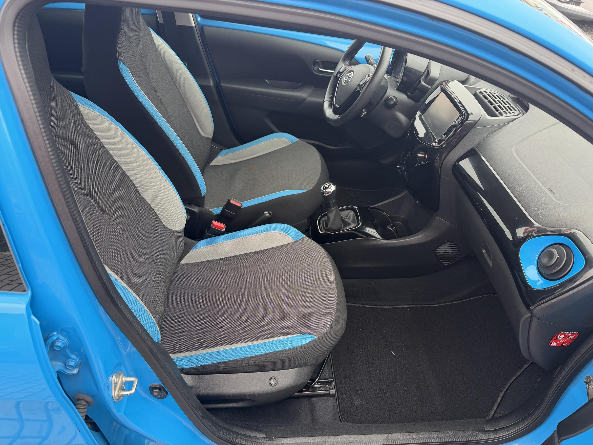 Toyota Aygo, 2016 - pohled č. 12