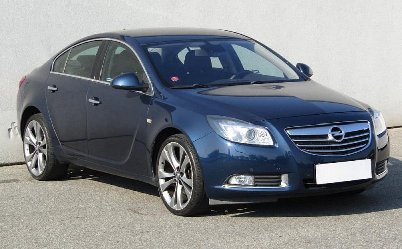 Opel Insignia 1.6T 