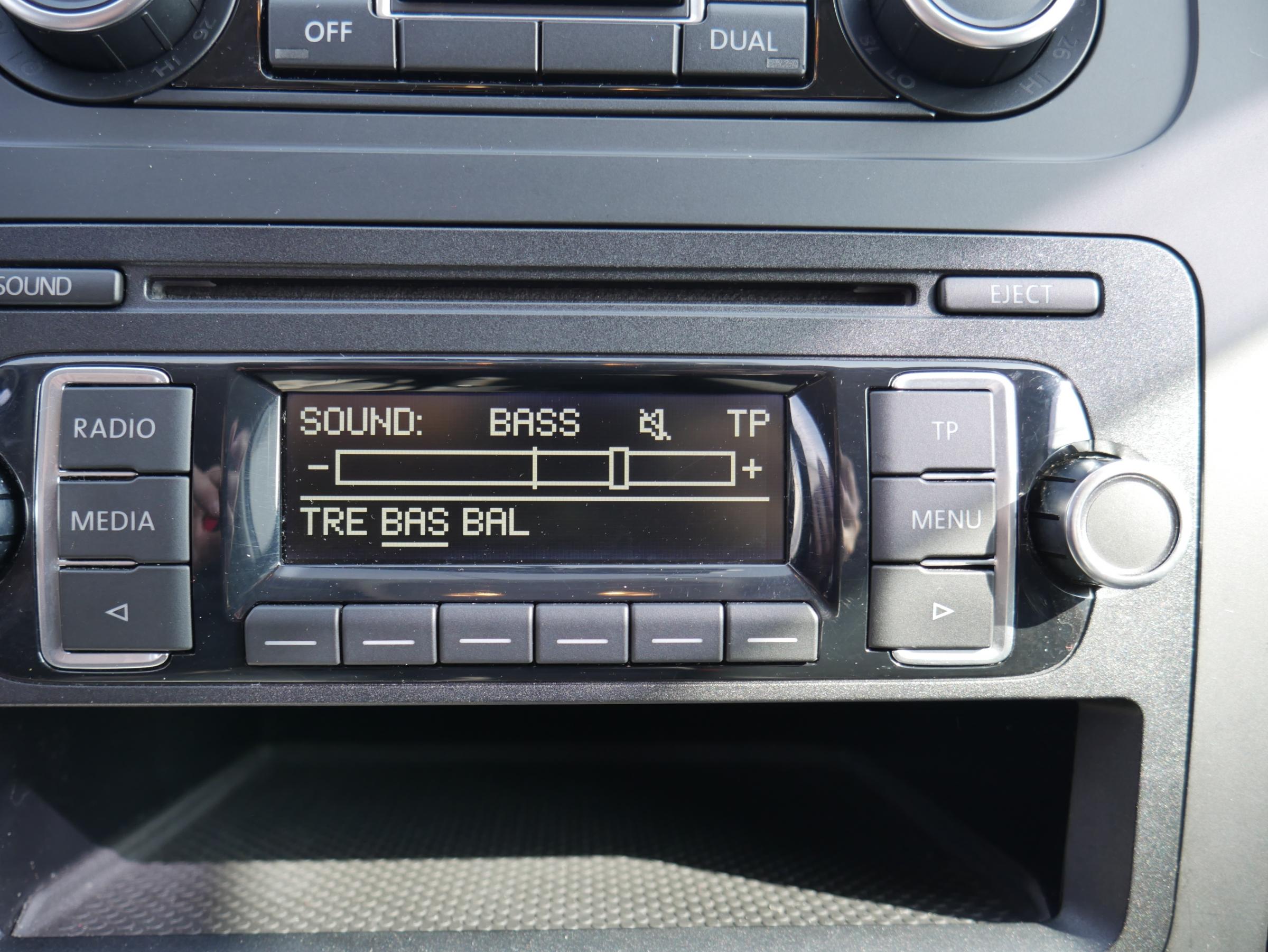 Volkswagen Touran, 2012 - pohled č. 19