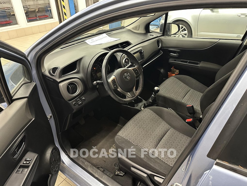 Toyota Yaris 1.3i 