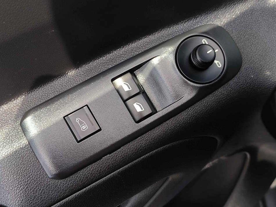 Peugeot Partner 1.5HDi  DÍLNA