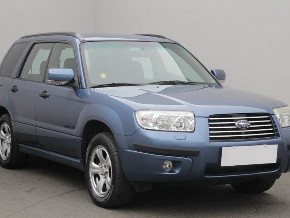 Subaru Forester 2.0i  4x4