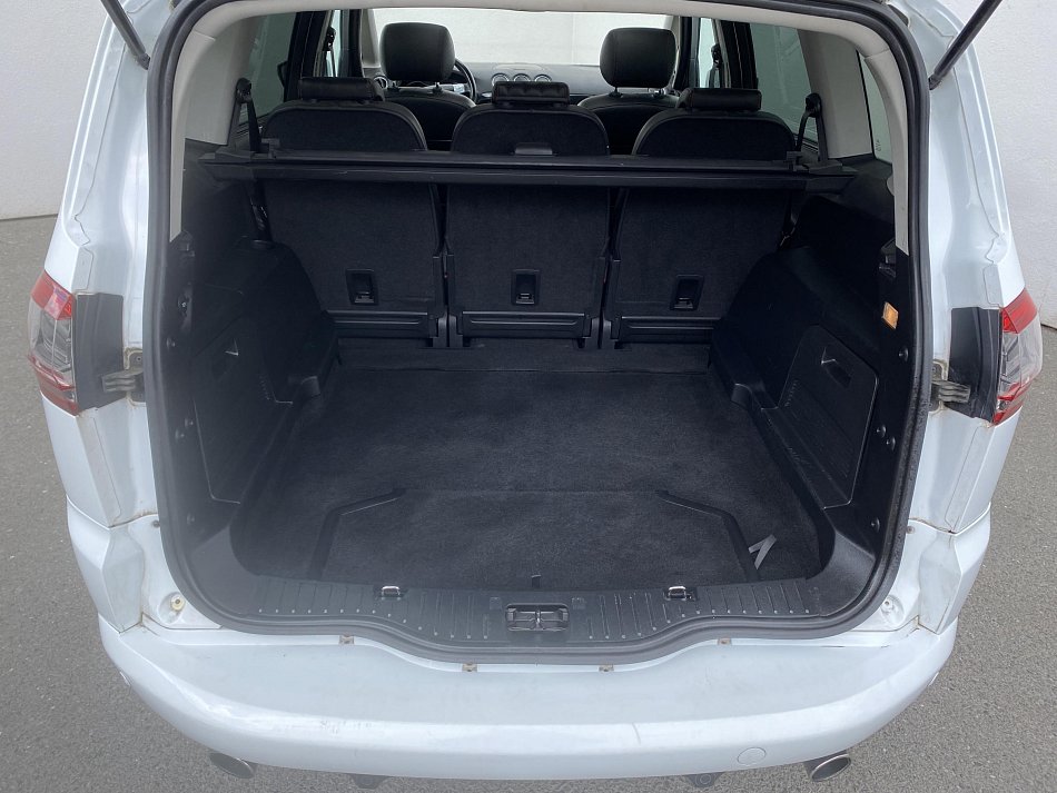 Subaru Forester 2.0i  4x4