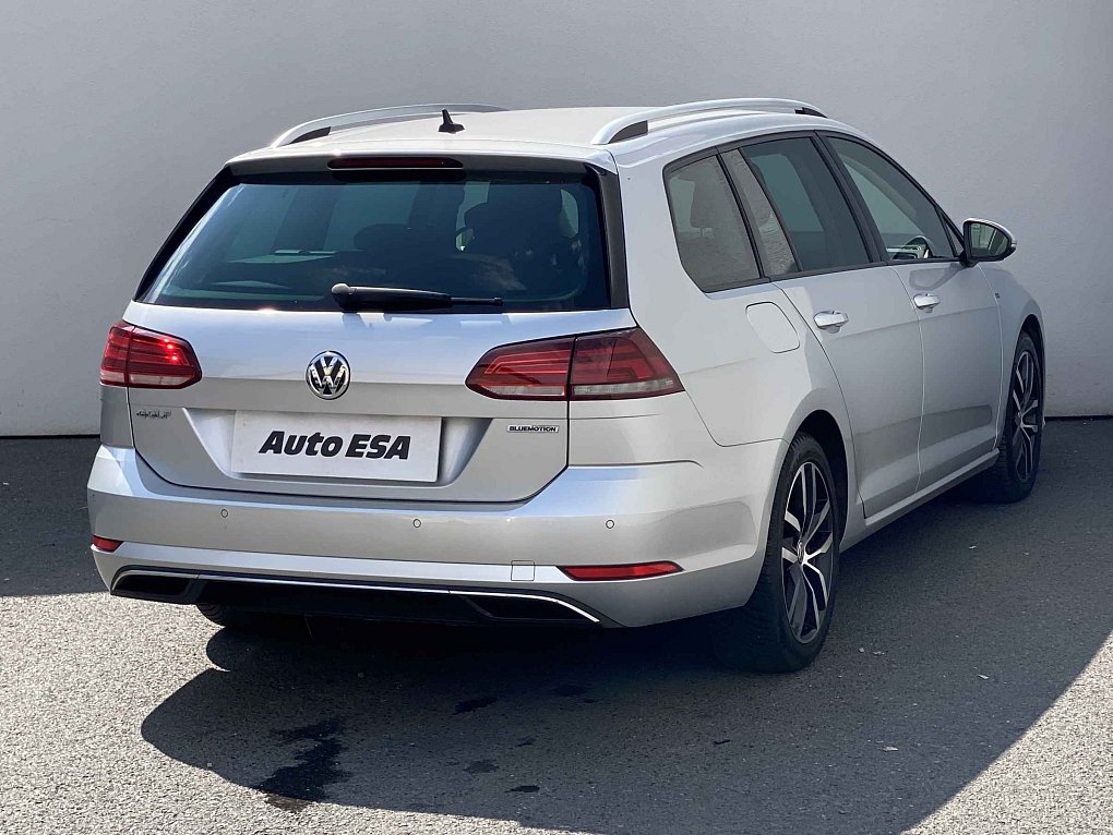 Volkswagen Golf 1.5 TSi Join