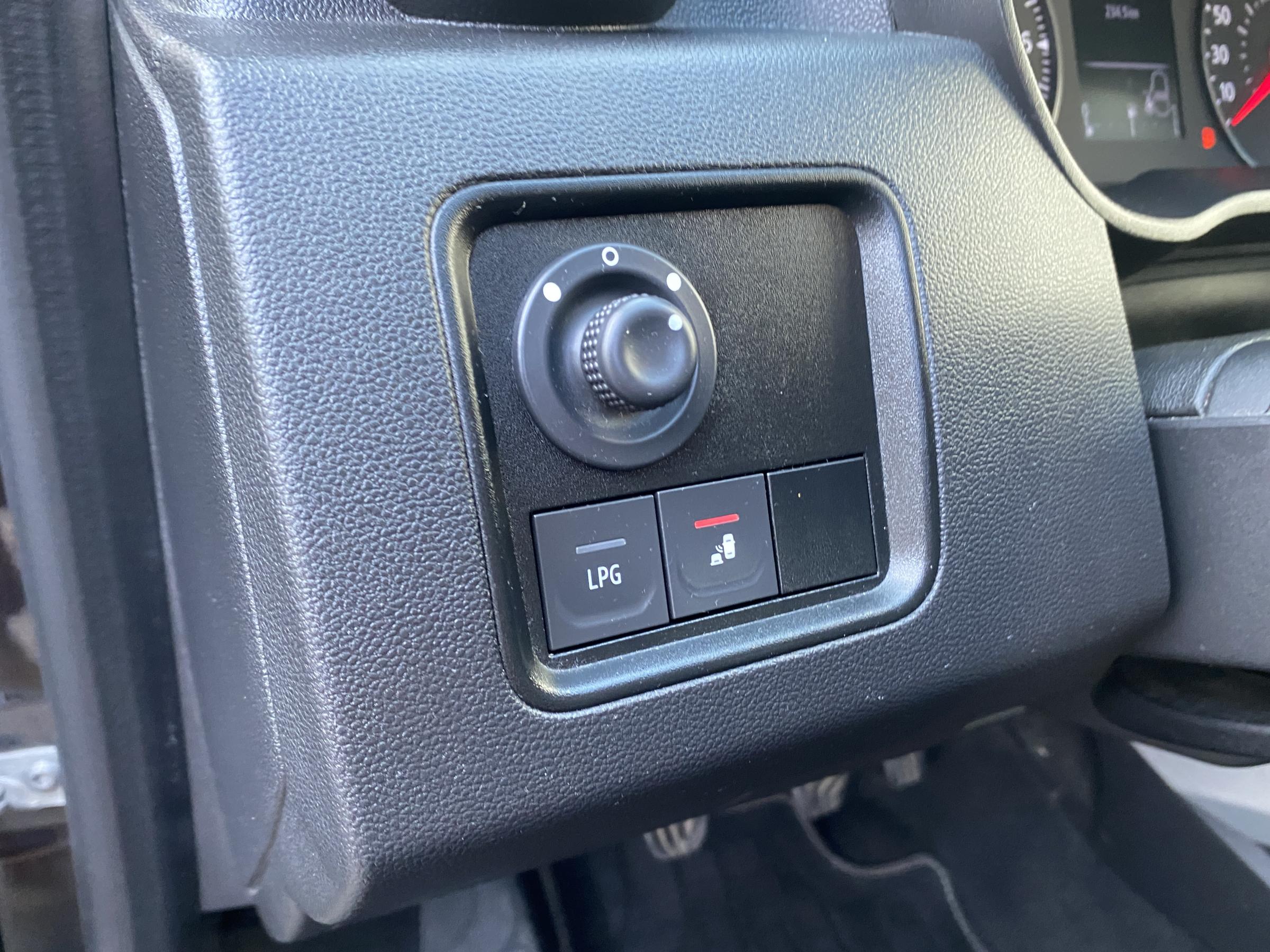 Dacia Duster, 2022 - pohled č. 17