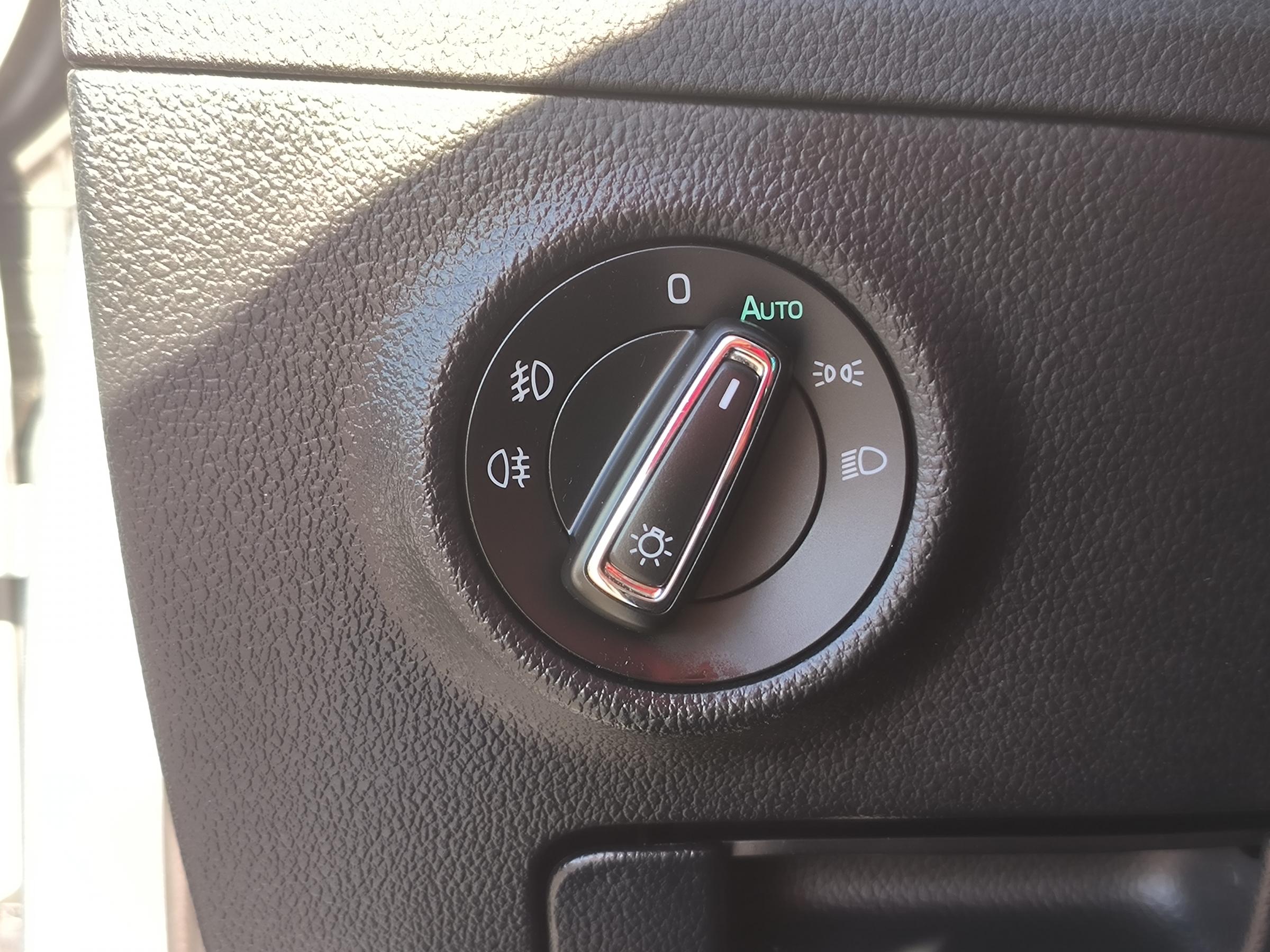 Škoda Superb III, 2017 - pohled č. 23