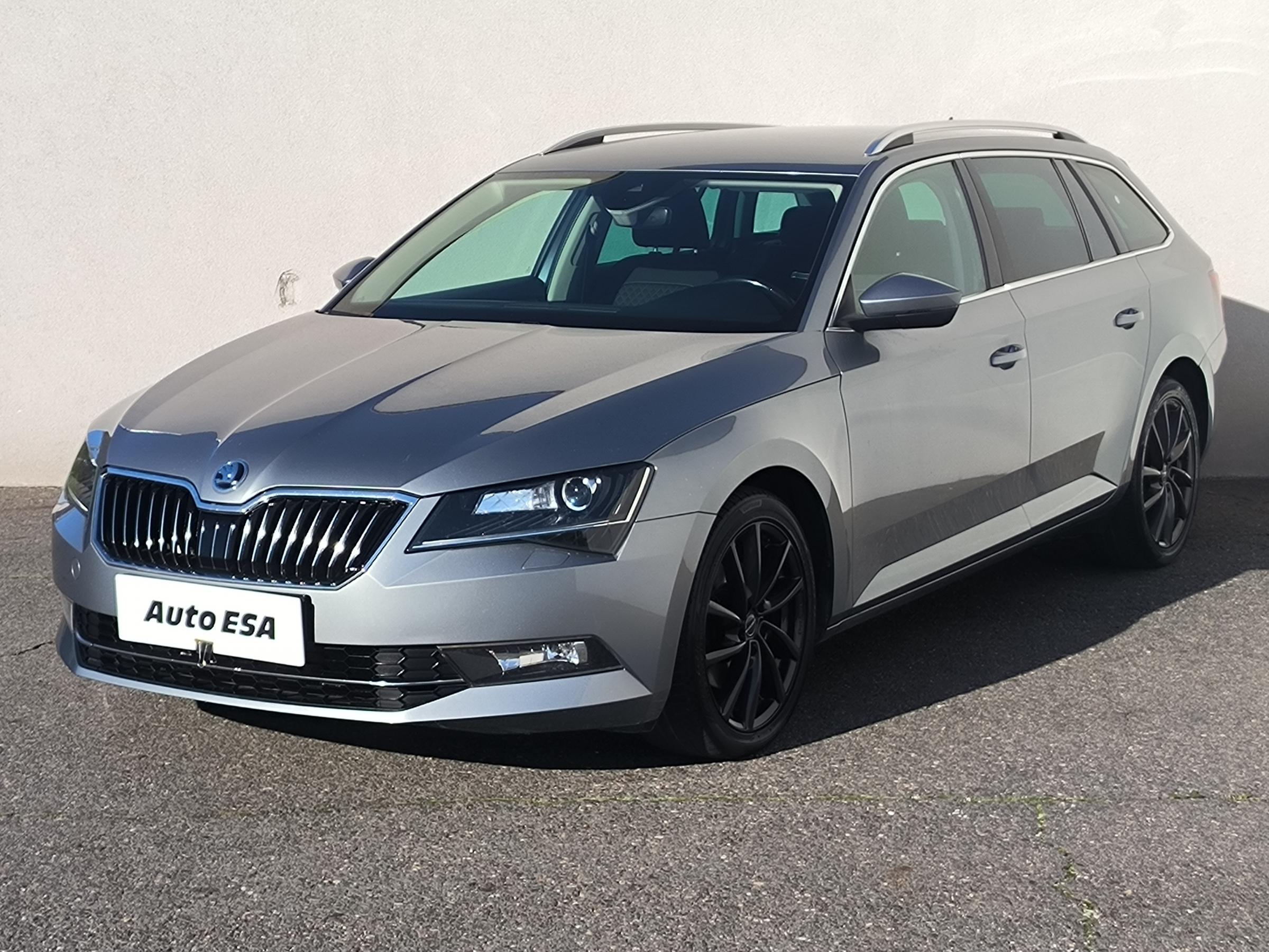 Škoda Superb III, 2017 - pohled č. 3