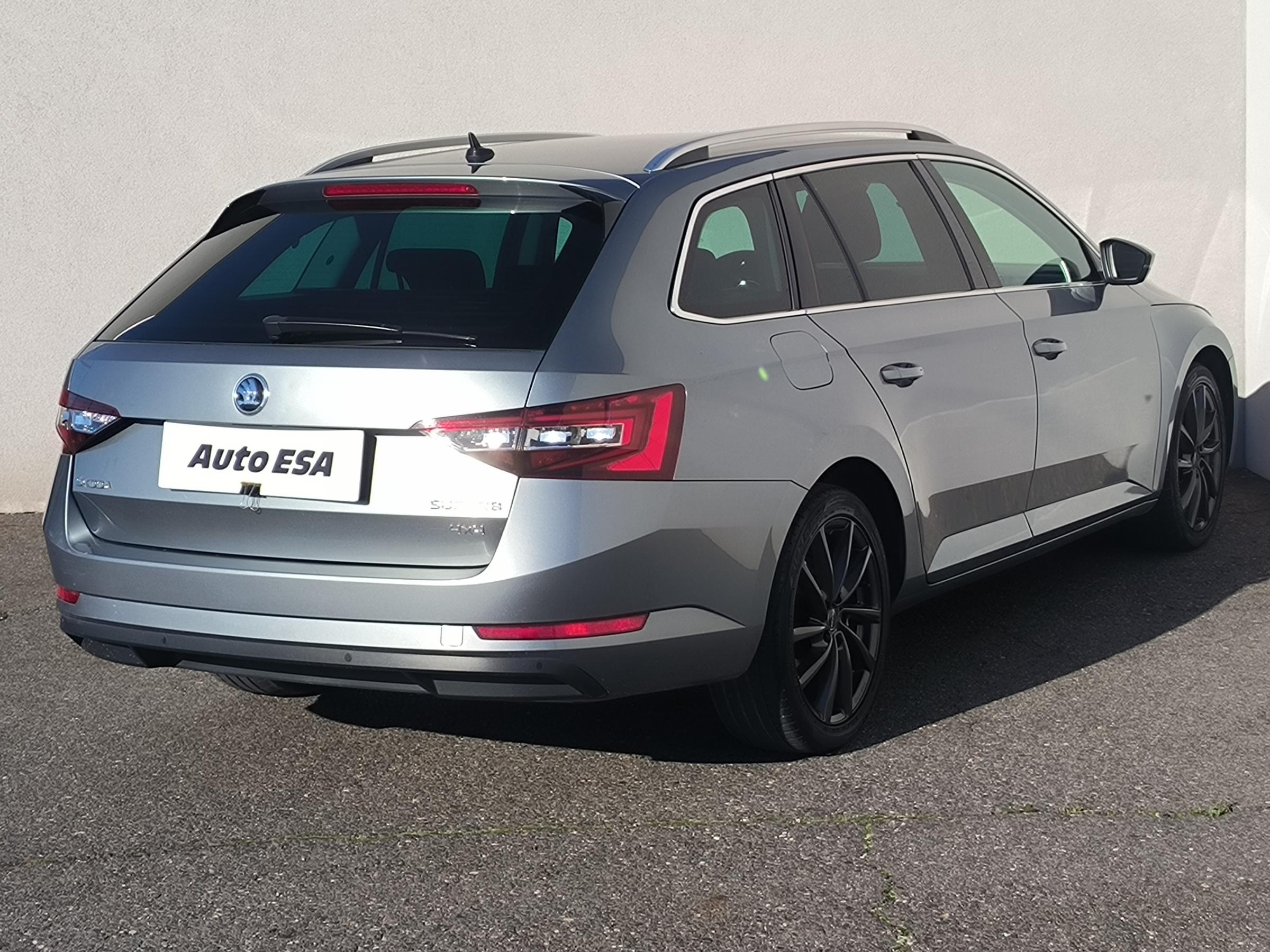 Škoda Superb III, 2017 - pohled č. 4