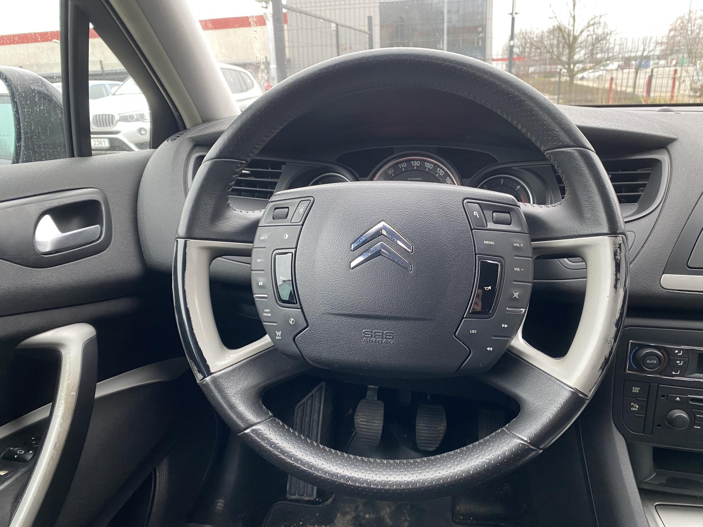 Citroën C5, 2011 - pohled č. 13