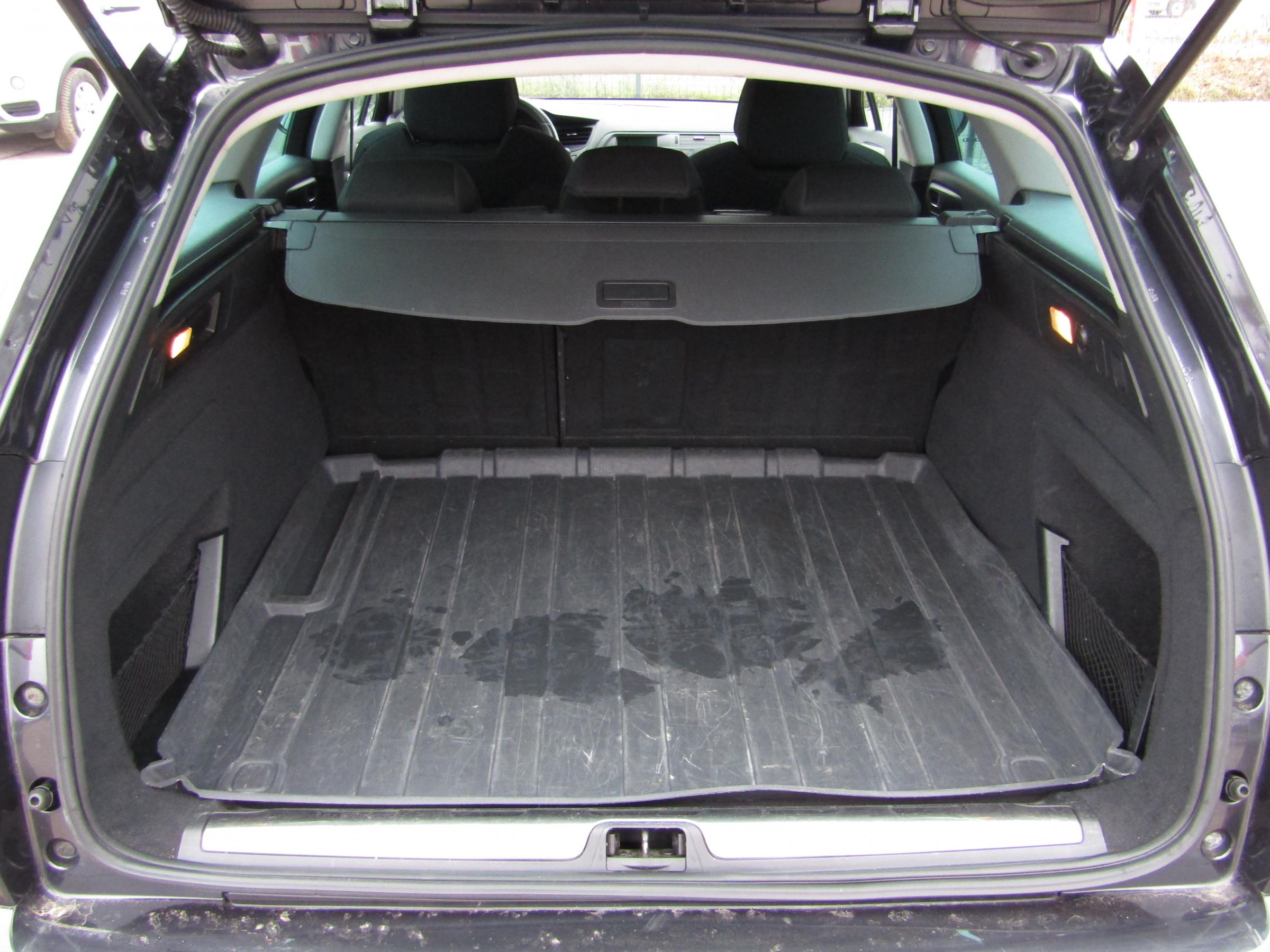 Citroën C5, 2011 - pohled č. 7