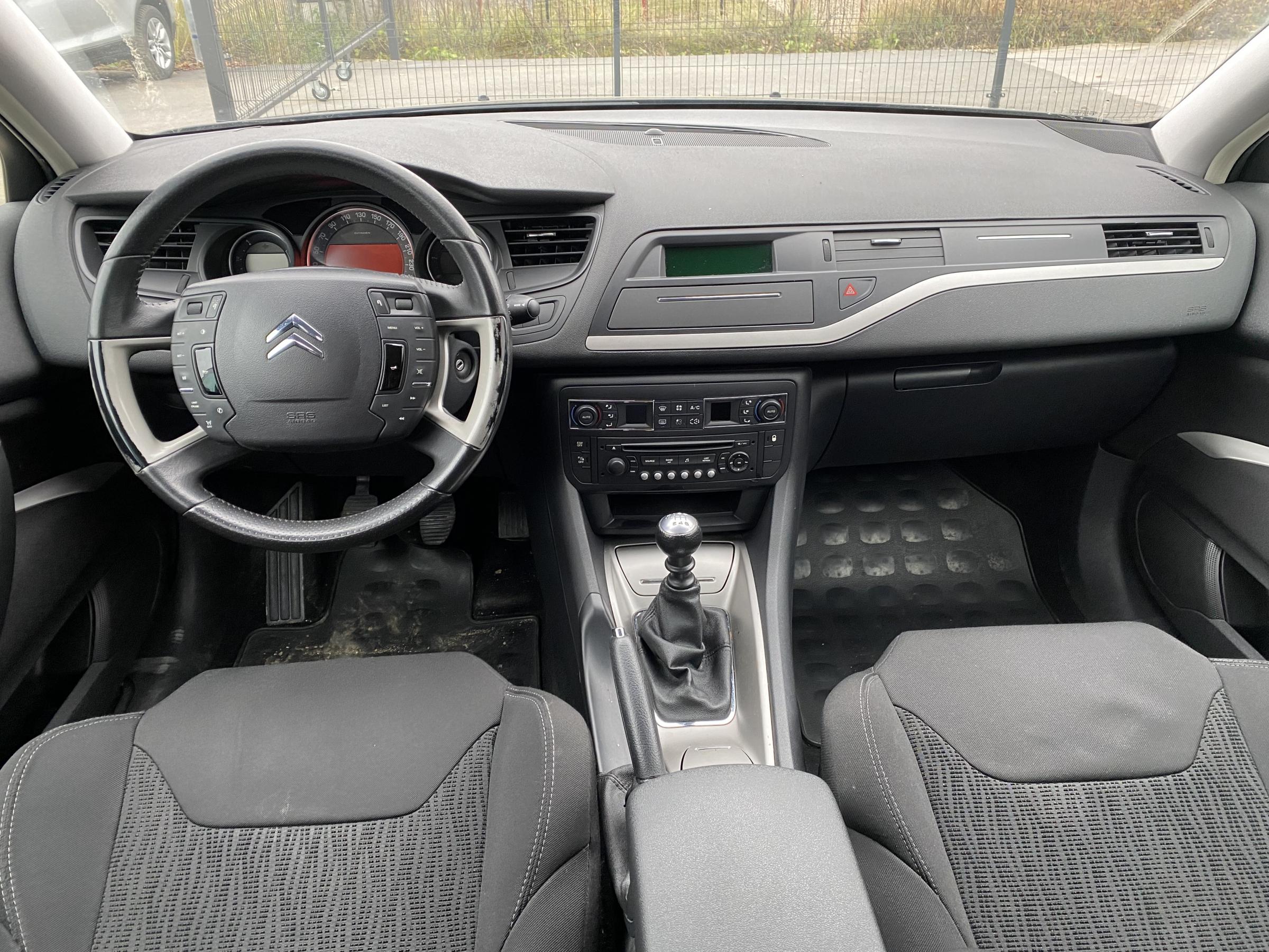 Citroën C5, 2011 - pohled č. 8