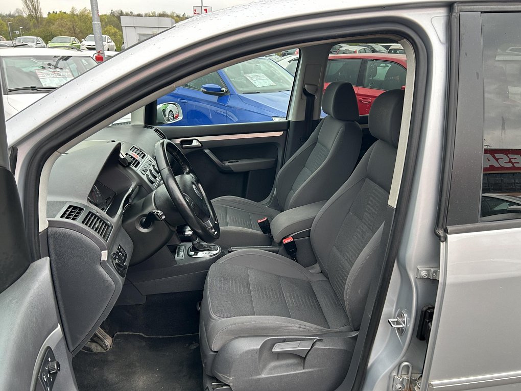 Volkswagen Touran 2.0TDi 