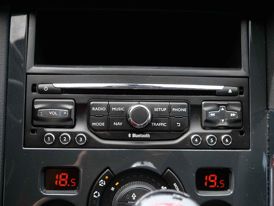 Peugeot 3008 1.6HDi 