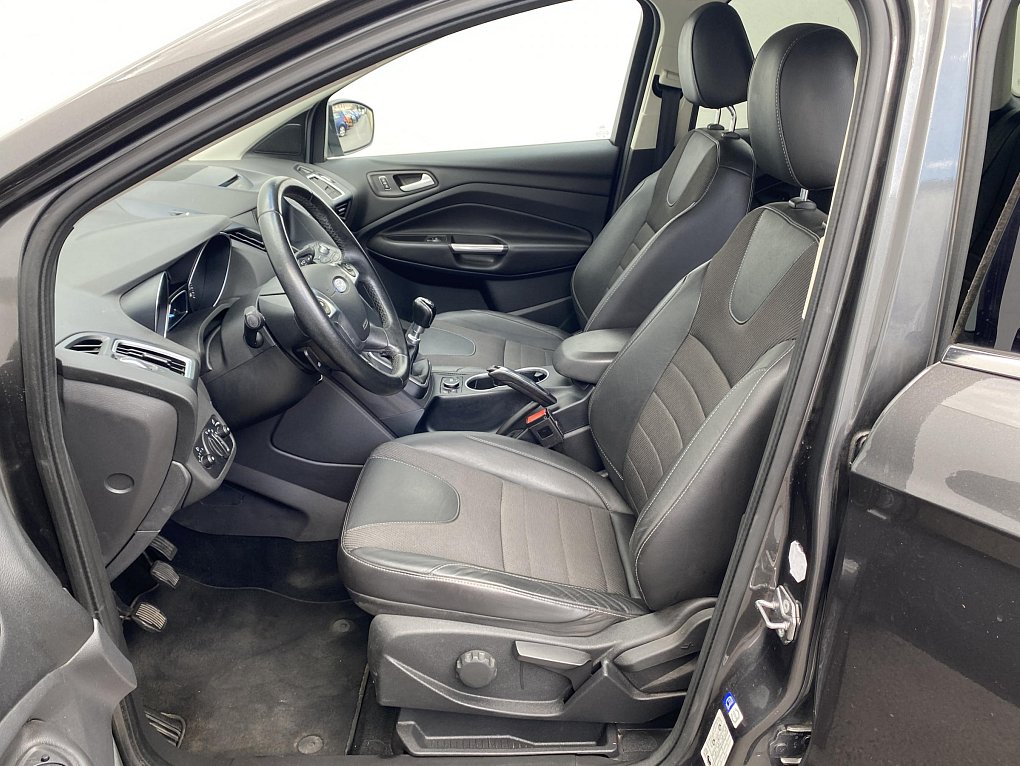 Ford Kuga 2.0 TDCi Titanium AWD