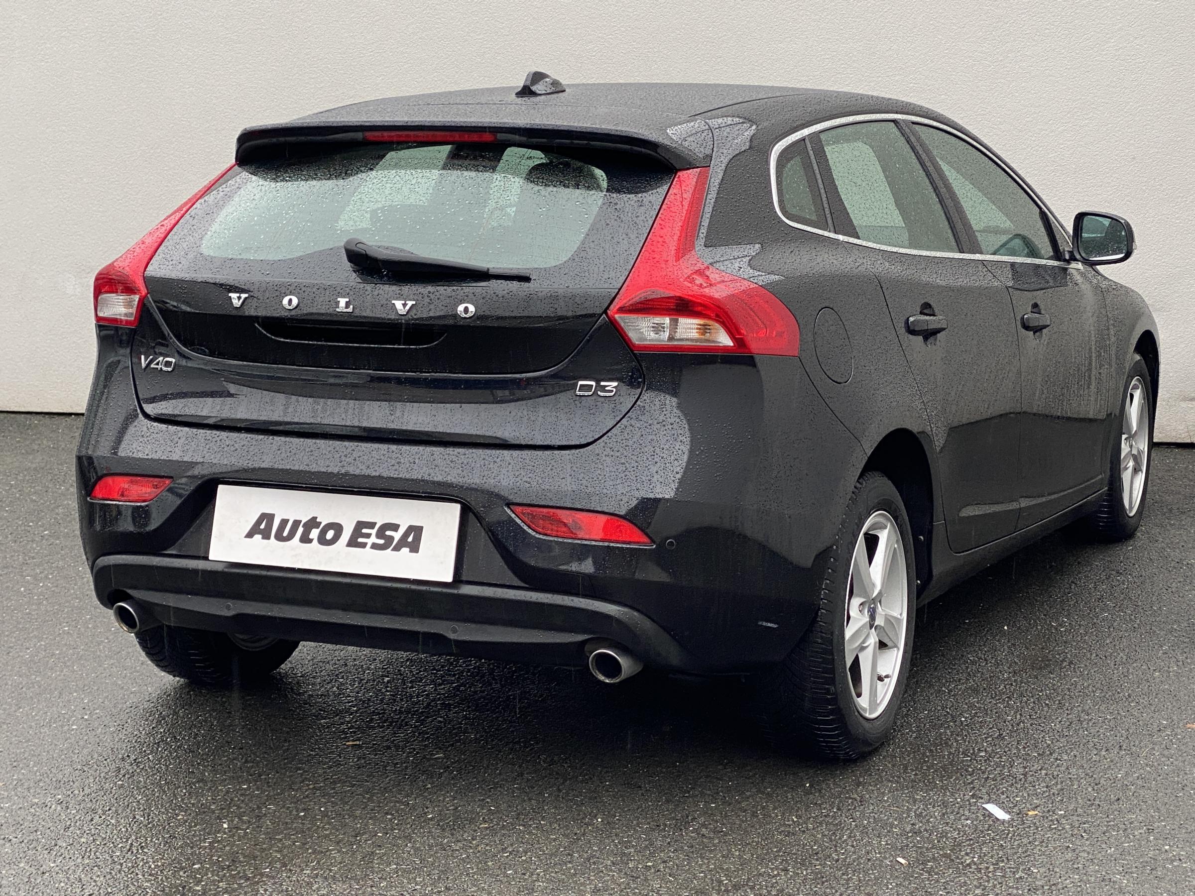 Volvo V40, 2014 - pohled č. 4