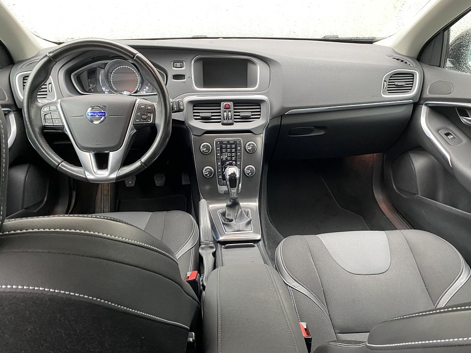 Volvo V40 2.0 D Momentum