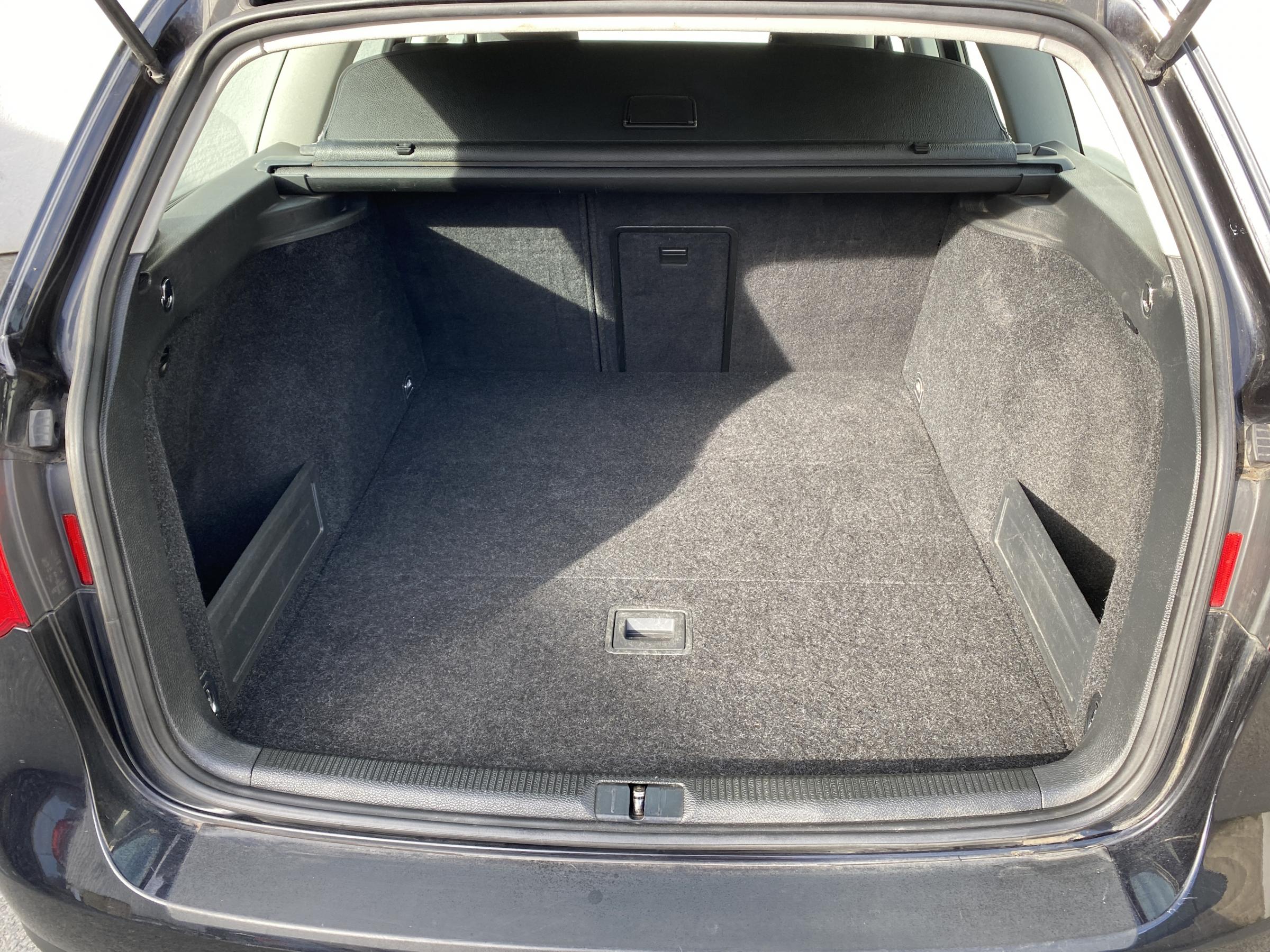 Volkswagen Passat, 2009 - pohled č. 7