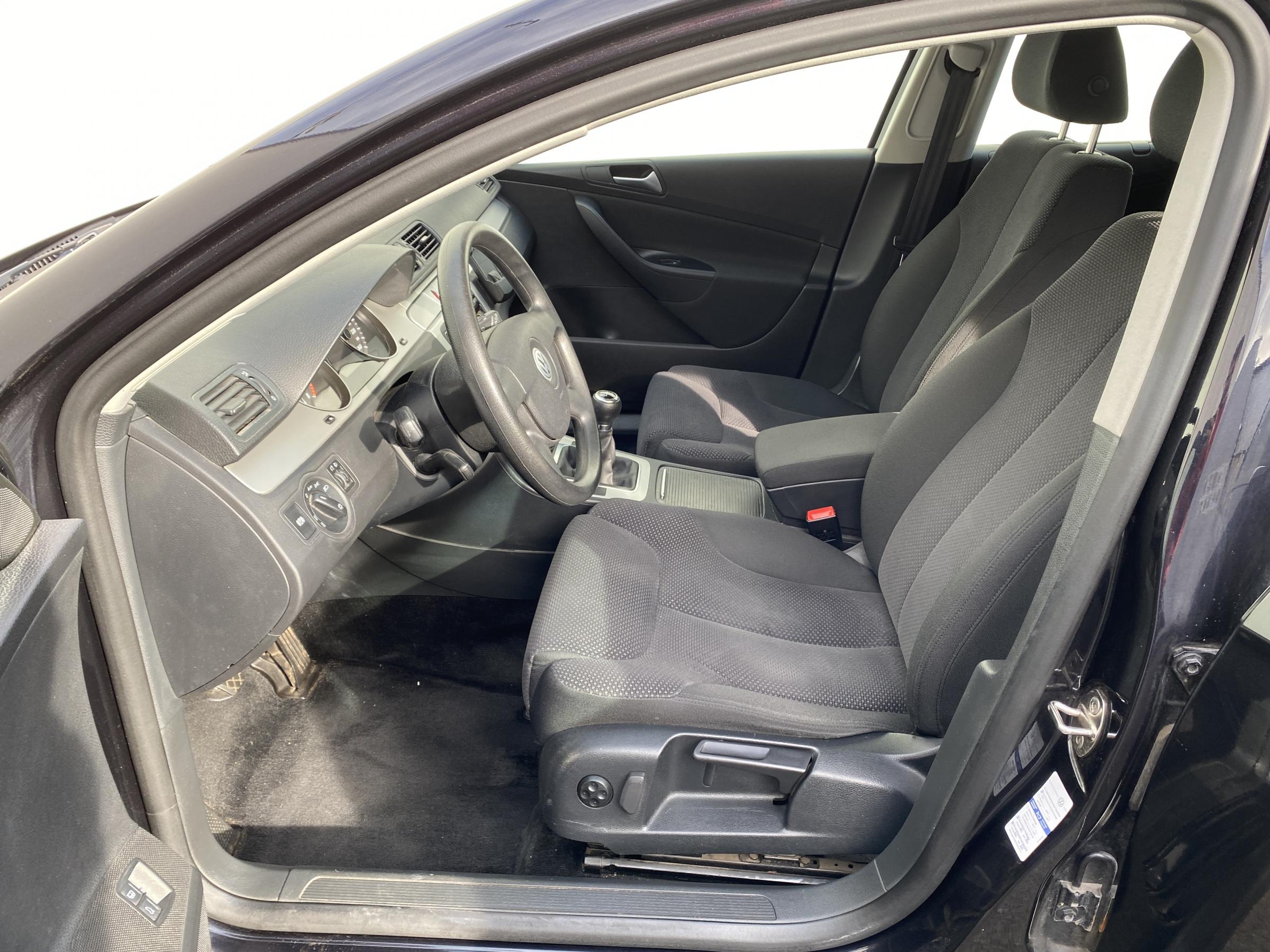 Volkswagen Passat, 2009 - pohled č. 9