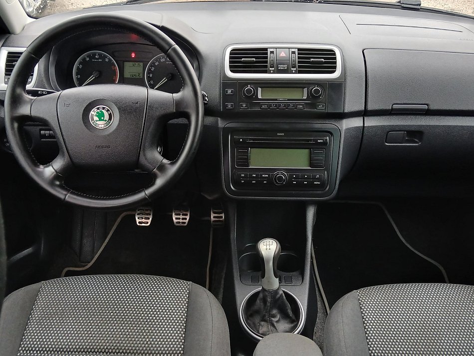 Škoda Roomster 1.4 i Scout