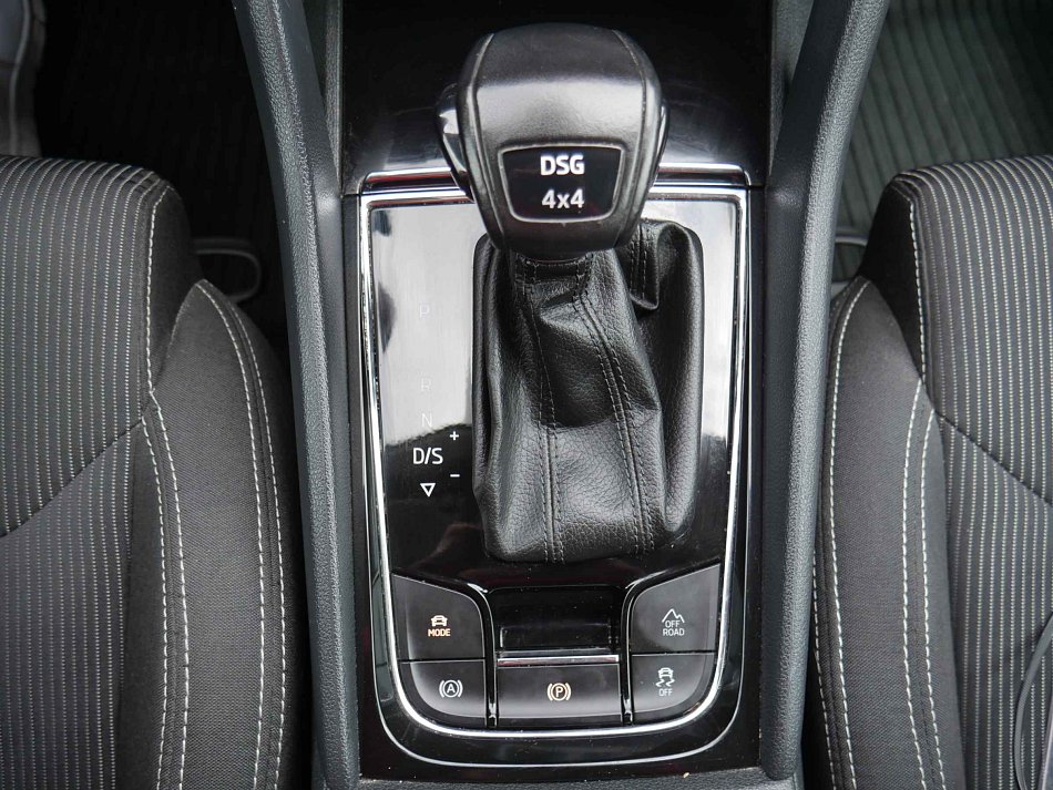Škoda Karoq 2.0TDi  4x4