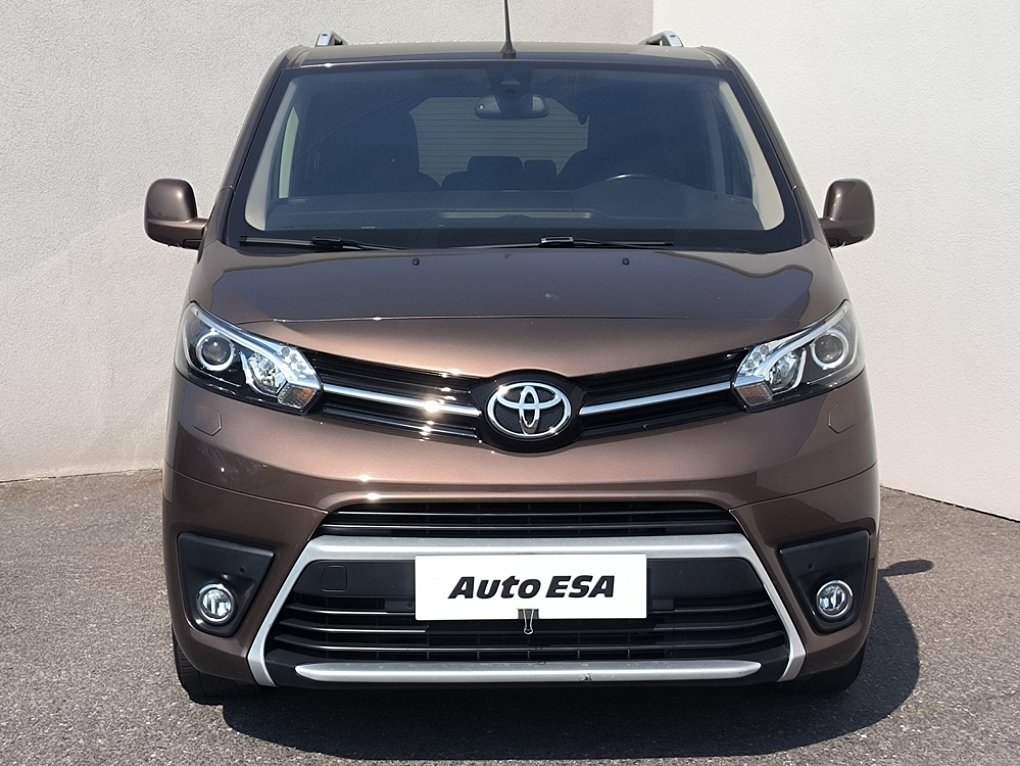 Toyota ProAce Verso 1.5D-4D  L2 8míst