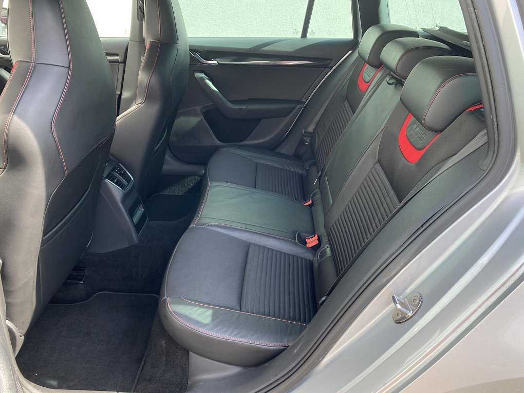 Škoda Octavia III 2.0 TDi RS