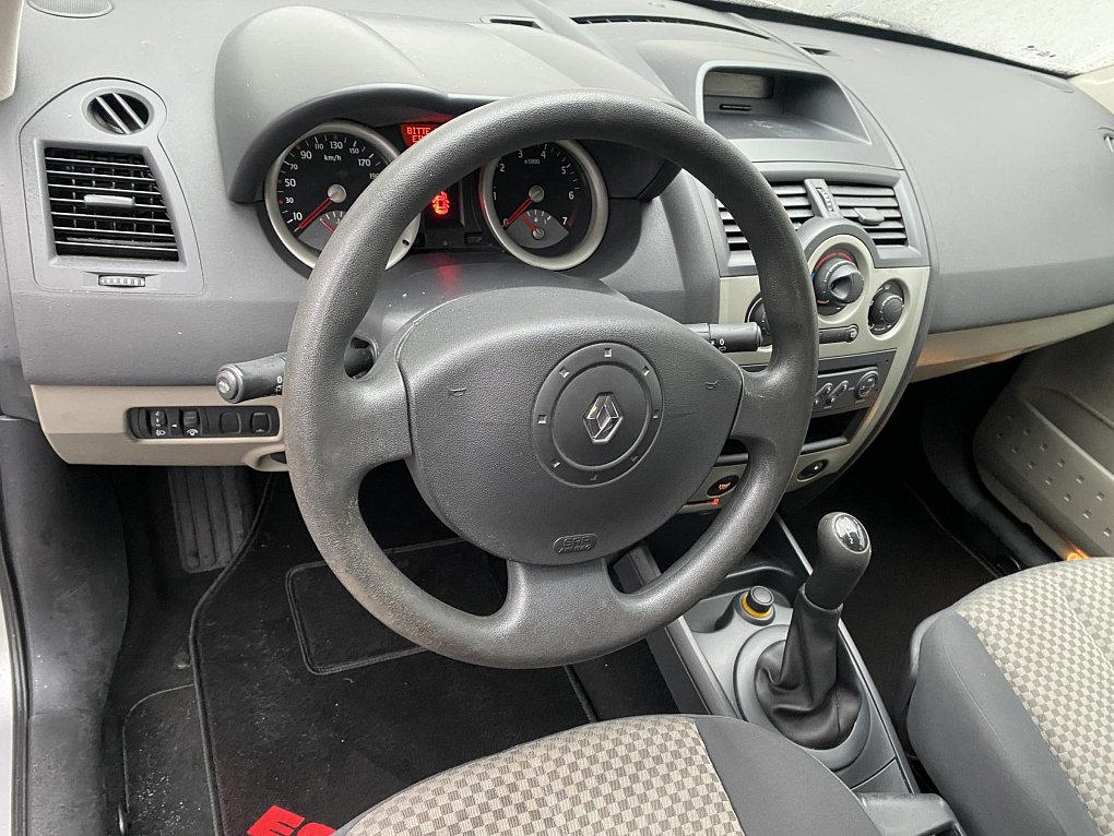 Renault Mégane 1.6 16V Avantage