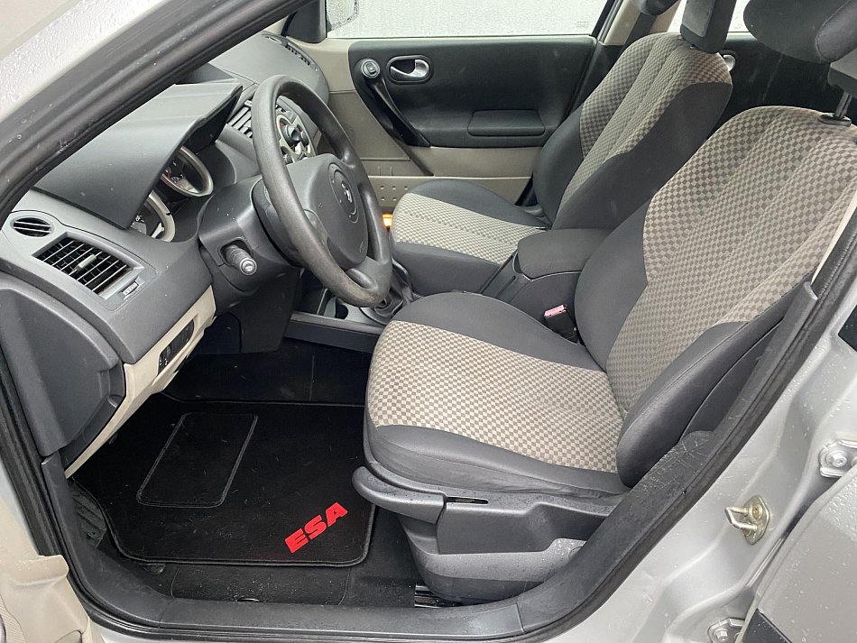 Renault Mégane 1.6 16V Avantage