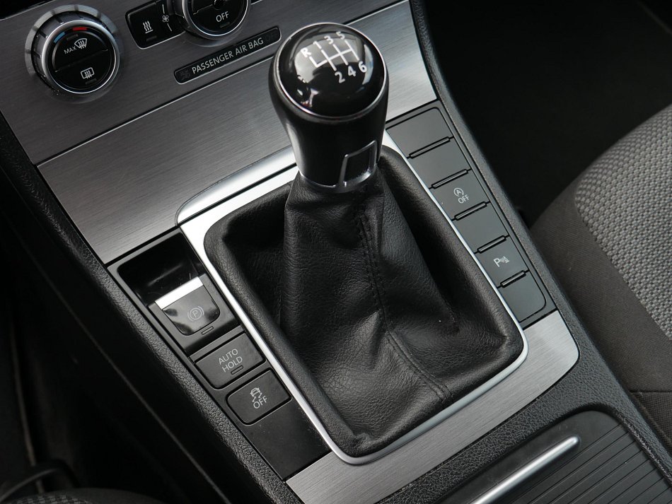 Volkswagen Passat 1.4TSi Comfortline