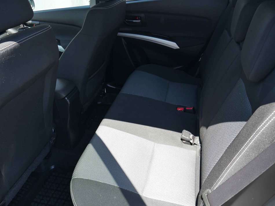 Suzuki S-Cross 1.6 VVT Premium 4x4