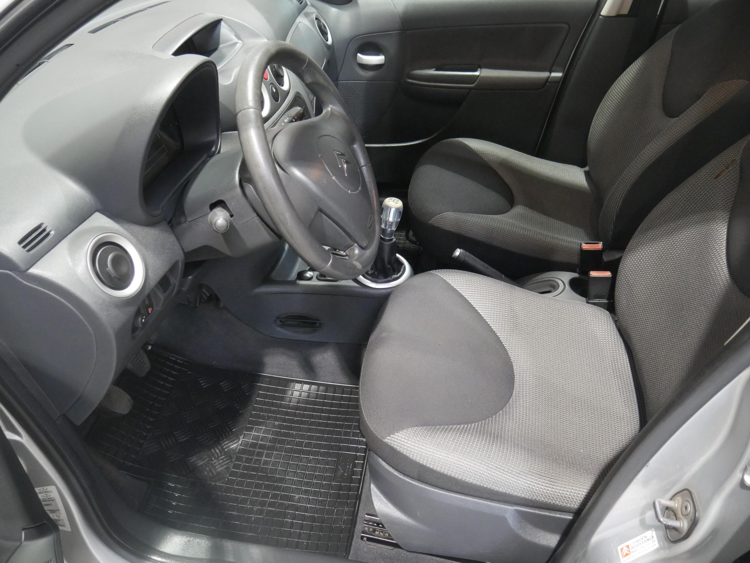 Citroën C3, 2008 - pohled č. 9