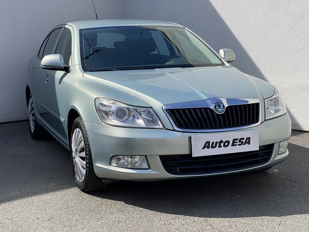 Škoda Octavia II 1.6 MPi Ambition