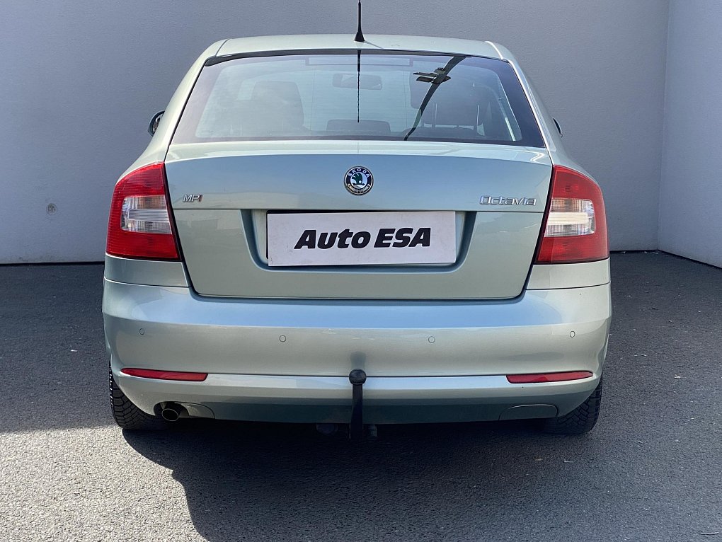 Škoda Octavia II 1.6 MPi Ambition