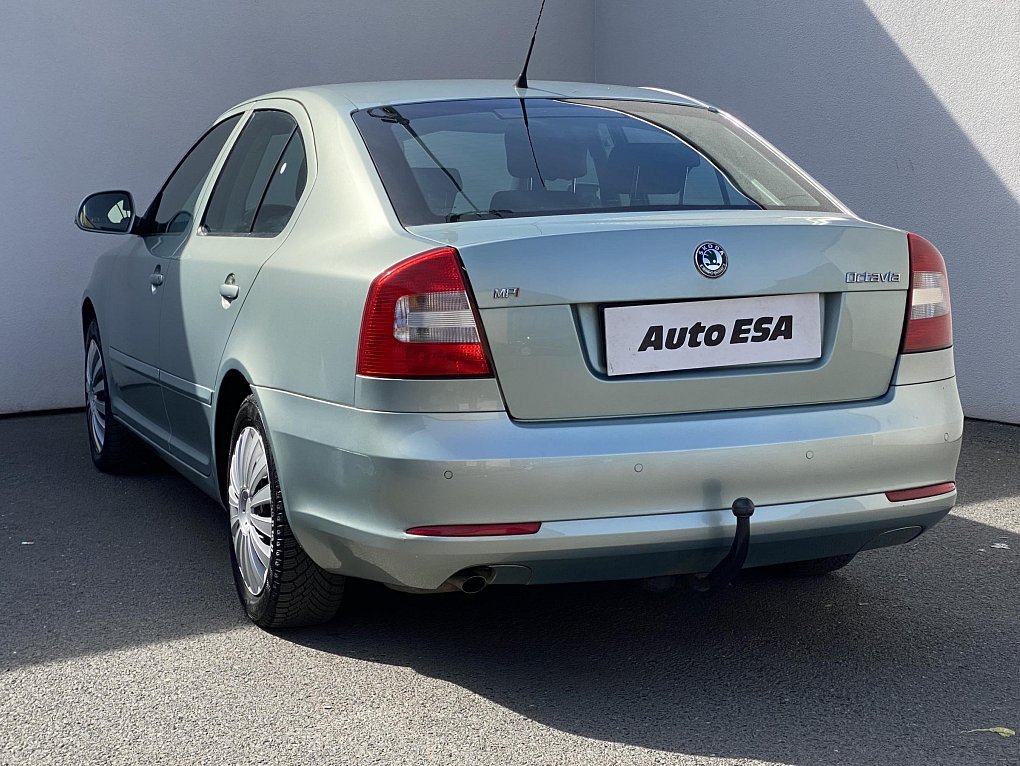 Škoda Octavia II 1.6 MPi Ambition