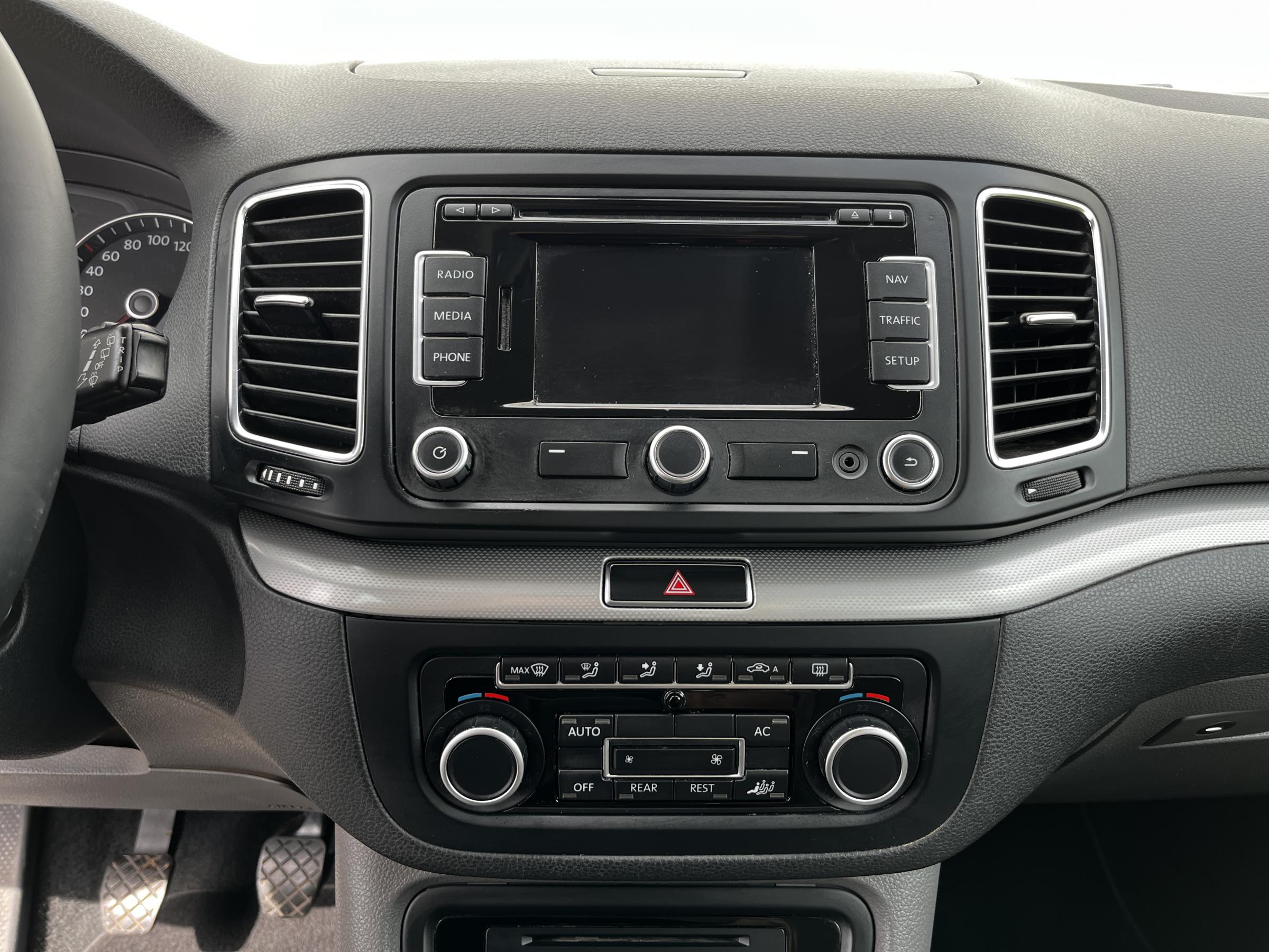 Volkswagen Sharan, 2011 - pohled č. 14