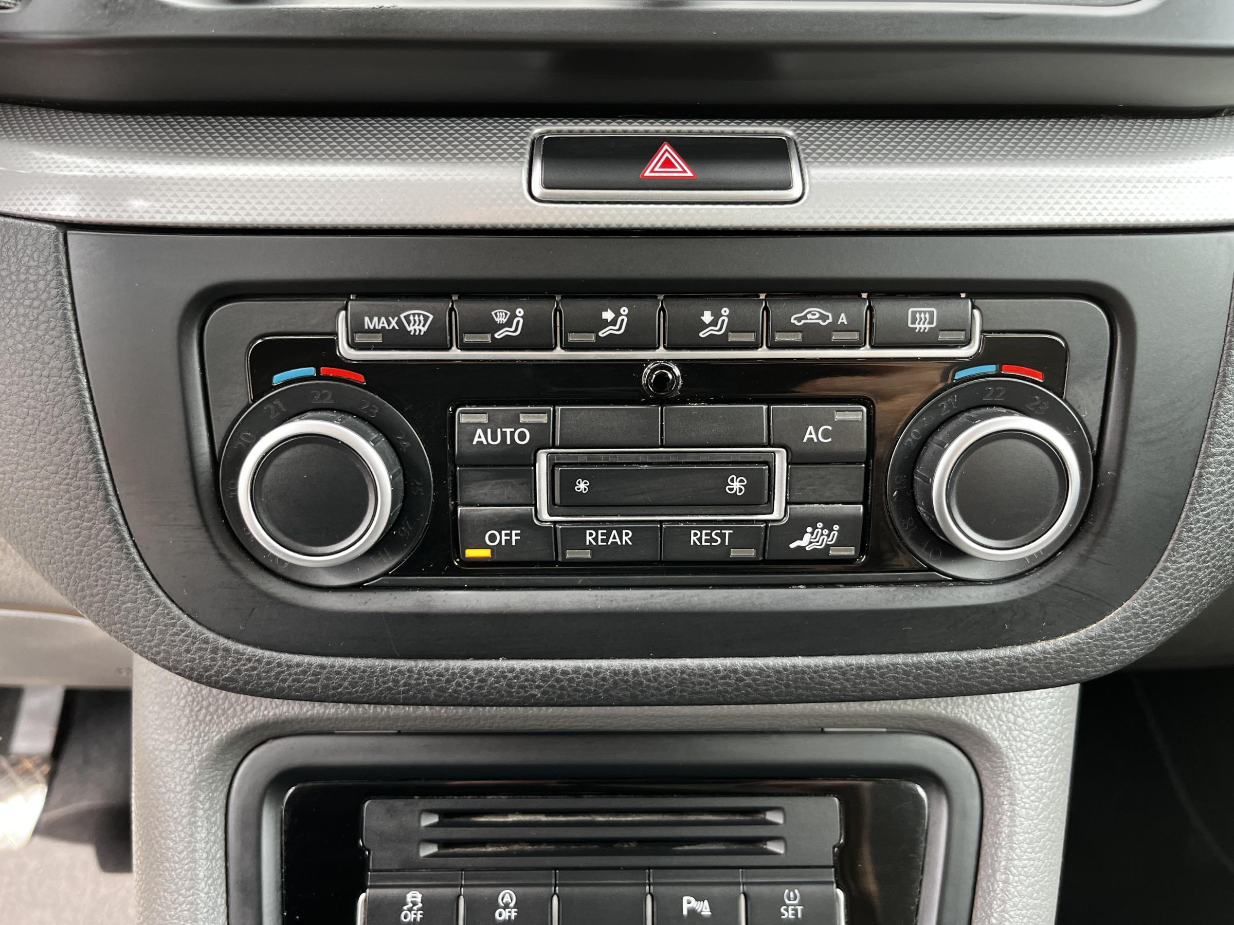 Volkswagen Sharan, 2011 - pohled č. 17