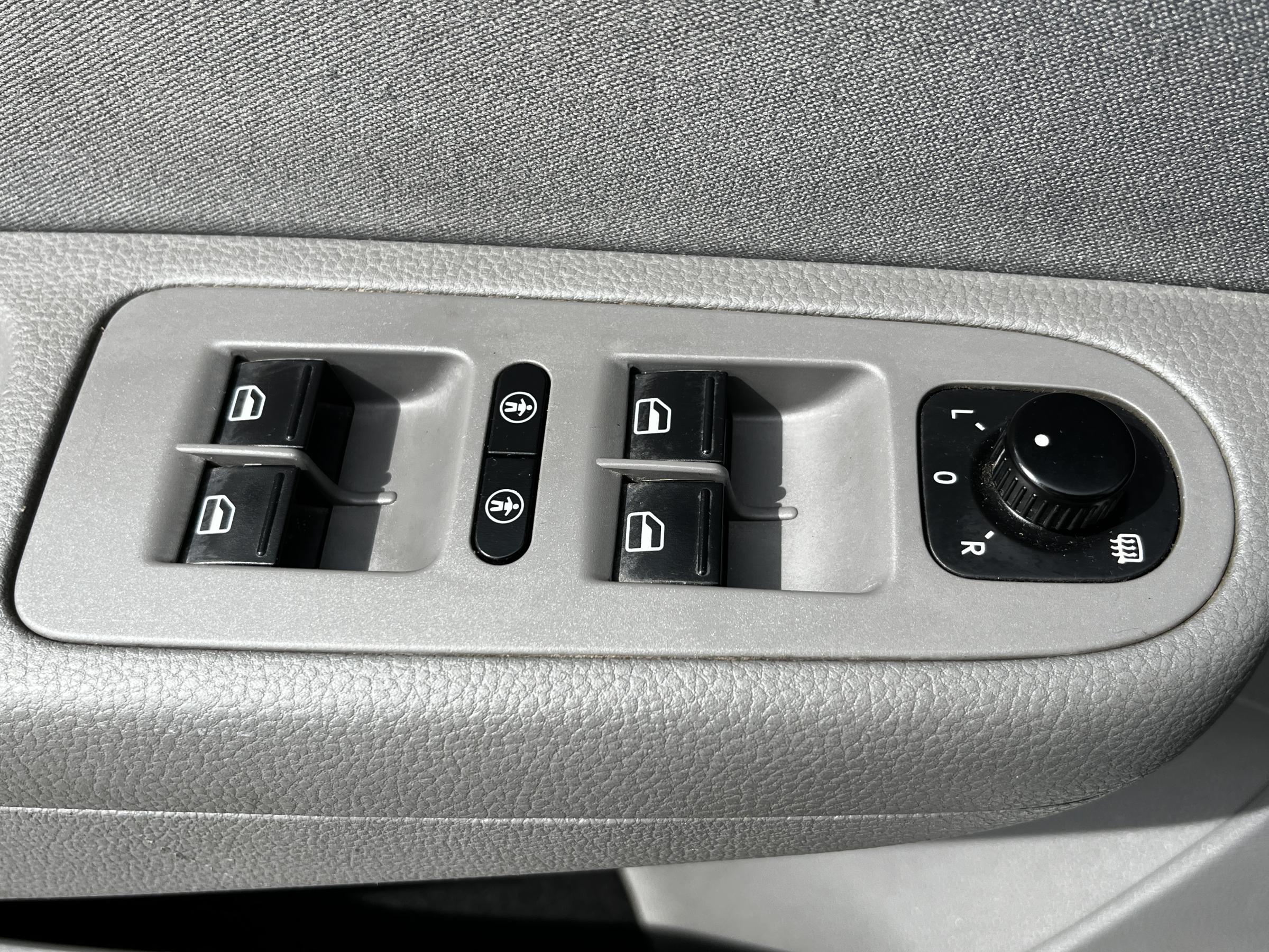 Volkswagen Sharan, 2011 - pohled č. 22